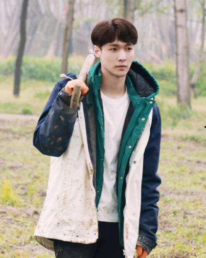 刘宪华最新爆料张艺兴,娱乐圈风云再起!